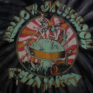Mellow Mushroom Graphic Tee